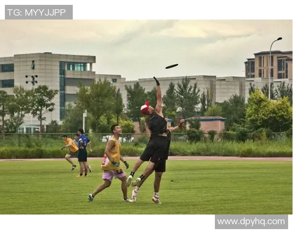 探索飞盘运动的魅力与挑战黄娜的深度对话之旅